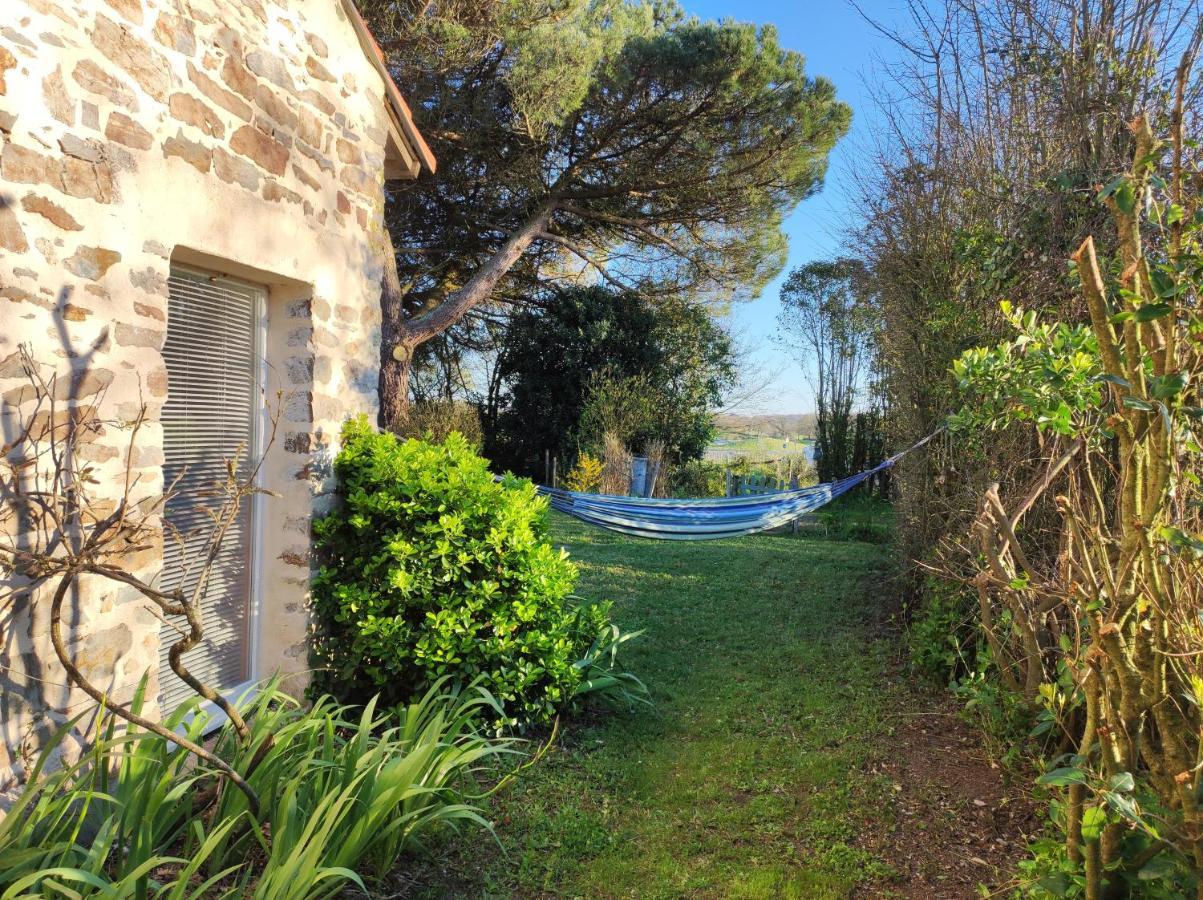 Gite Du Petit Gue Frossay Exterior foto