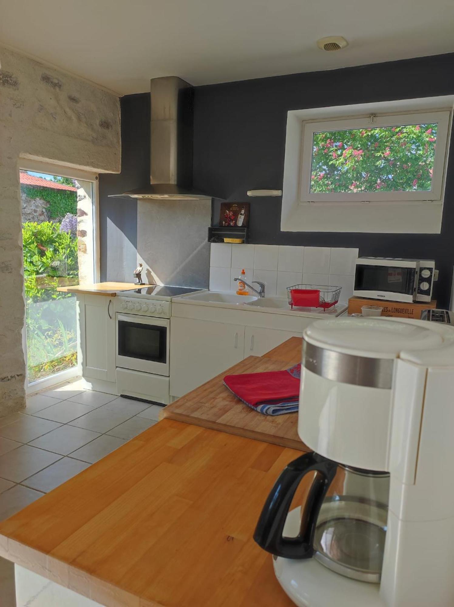 Gite Du Petit Gue Frossay Exterior foto