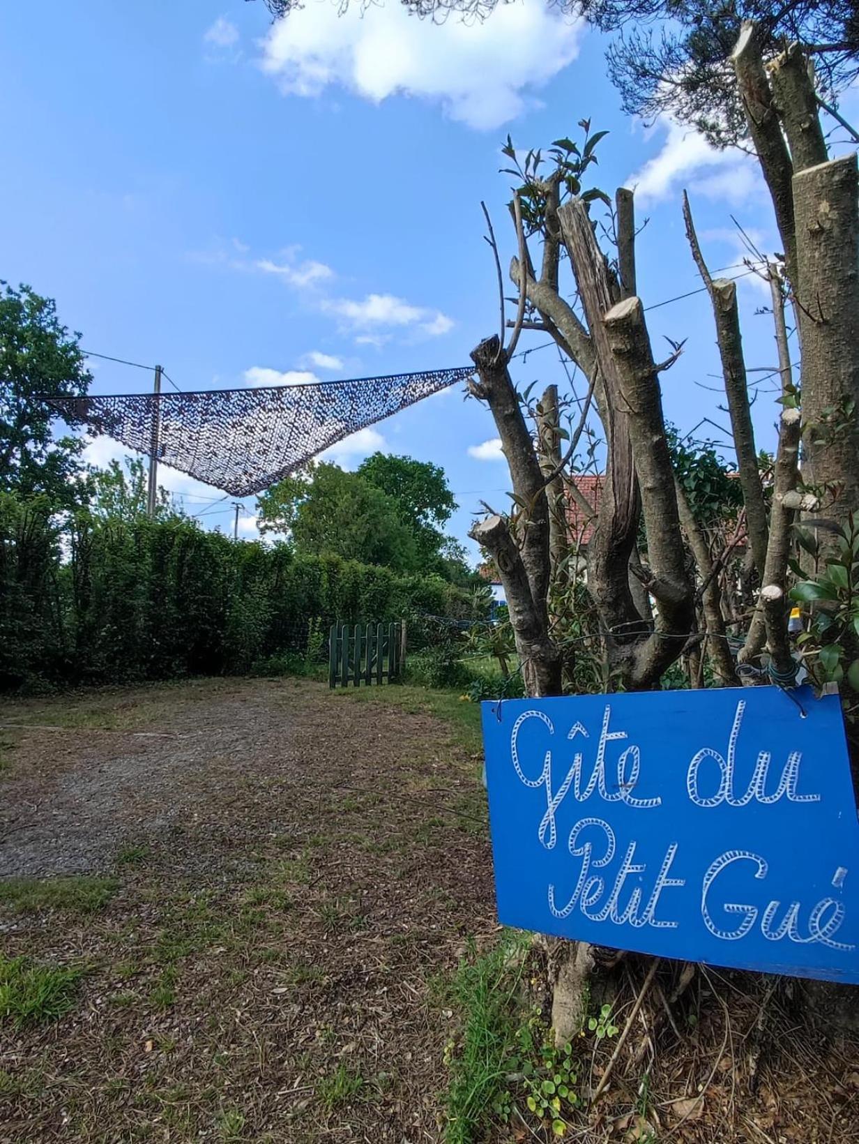 Gite Du Petit Gue Frossay Exterior foto